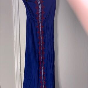 Elegant Blue Maxi Dress with Red Accents